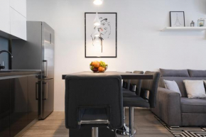 Modern Apartments with Loggia Terrace and Parking